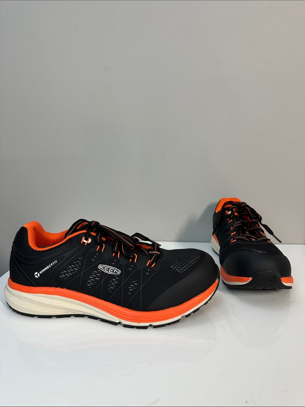 Keen Utility Vista Energy Carbon Toe Work Shoes Size 9 EE